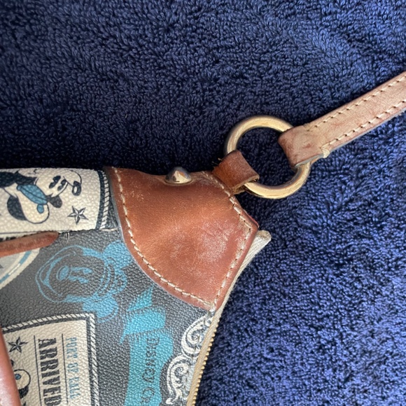 Disney Cruise Line Dooney & Bourke Crossbody Purse - Picture 7 of 9